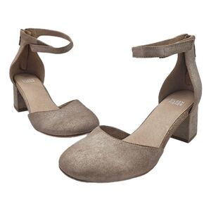 Eileen Fisher Indi Pump Heel Metallic Platinum Nubuck Leather –Size 8.5
